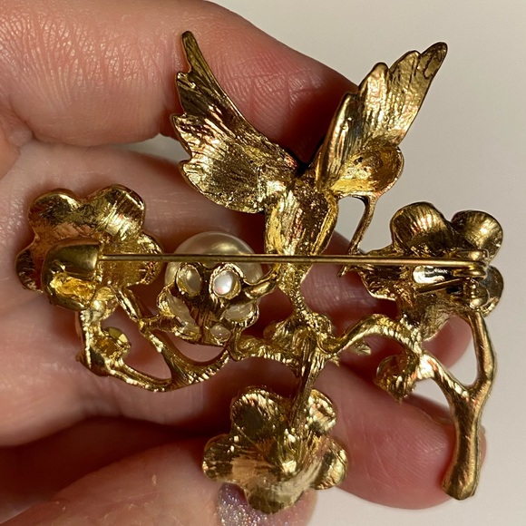 Hummingbird on Flowering Branch Brooch!! - Picture 4 of 7